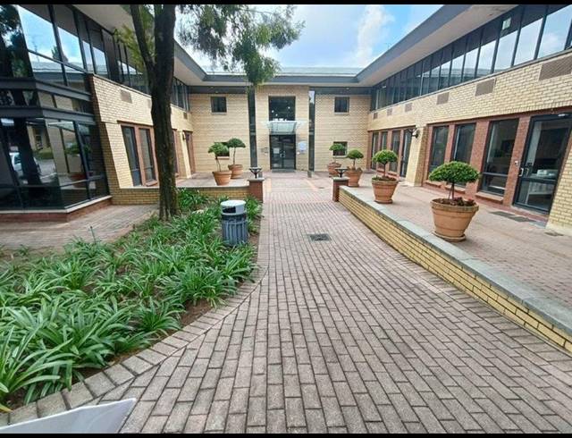 BUSINESS PROPERTY TO RENT IN WELTEVREDEN PARK